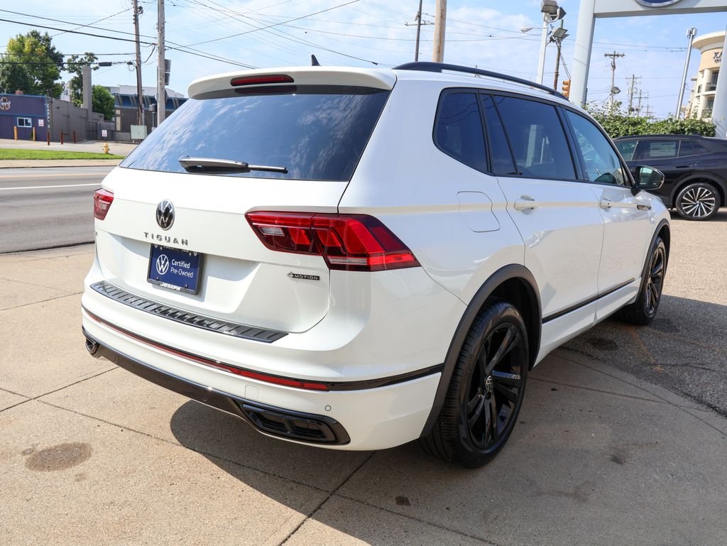 Certified Used 2024 White Volkswagen 2.0T SE R-Line Black image 5