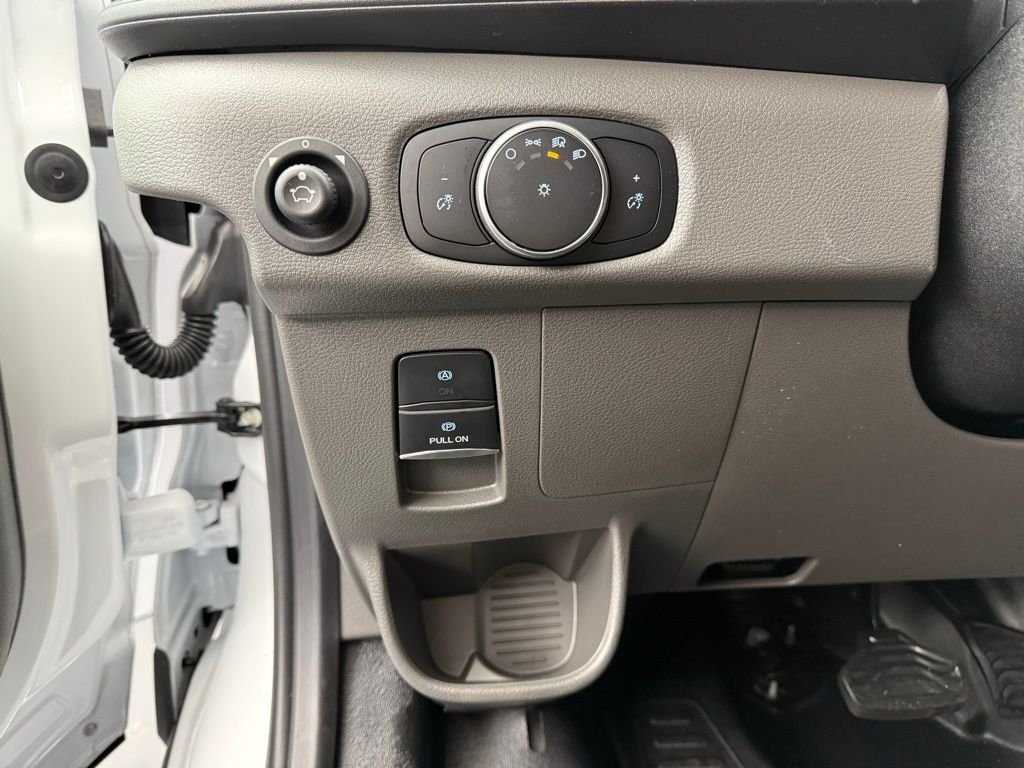 New 2026 Oxford White Ford Cargo Van image 23