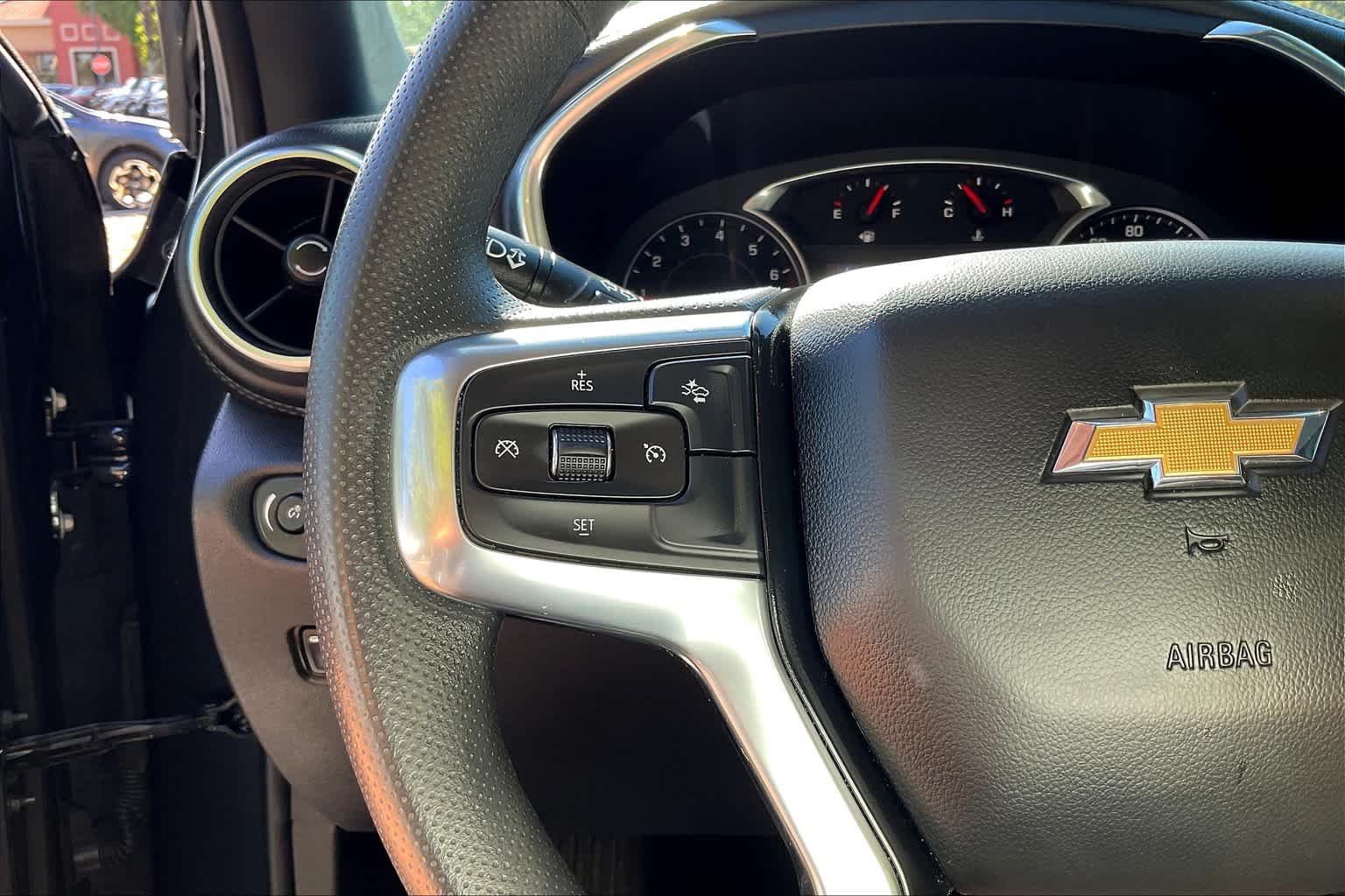Used 2022 Iron Gray Metallic Chevrolet LT image 18