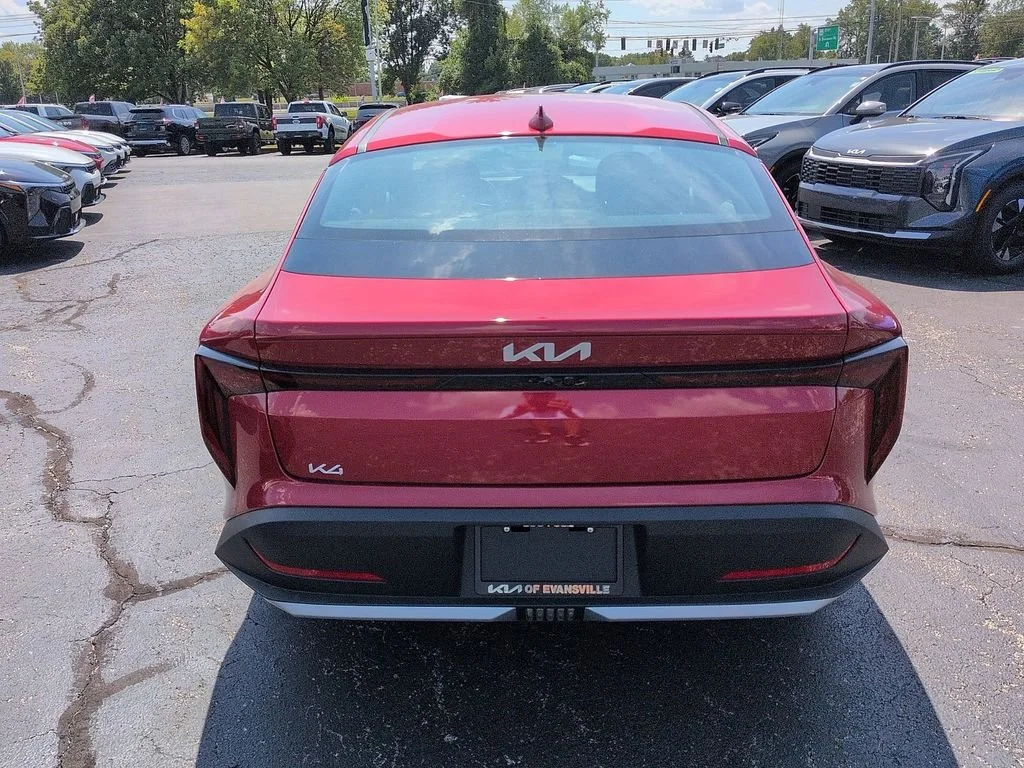 2026 Kia K4 LXS - Photo 6