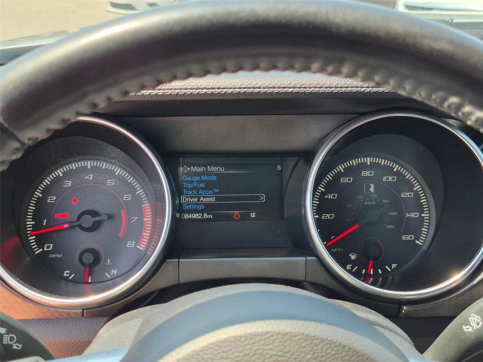 Used 2018  Ford GT Premium image 16
