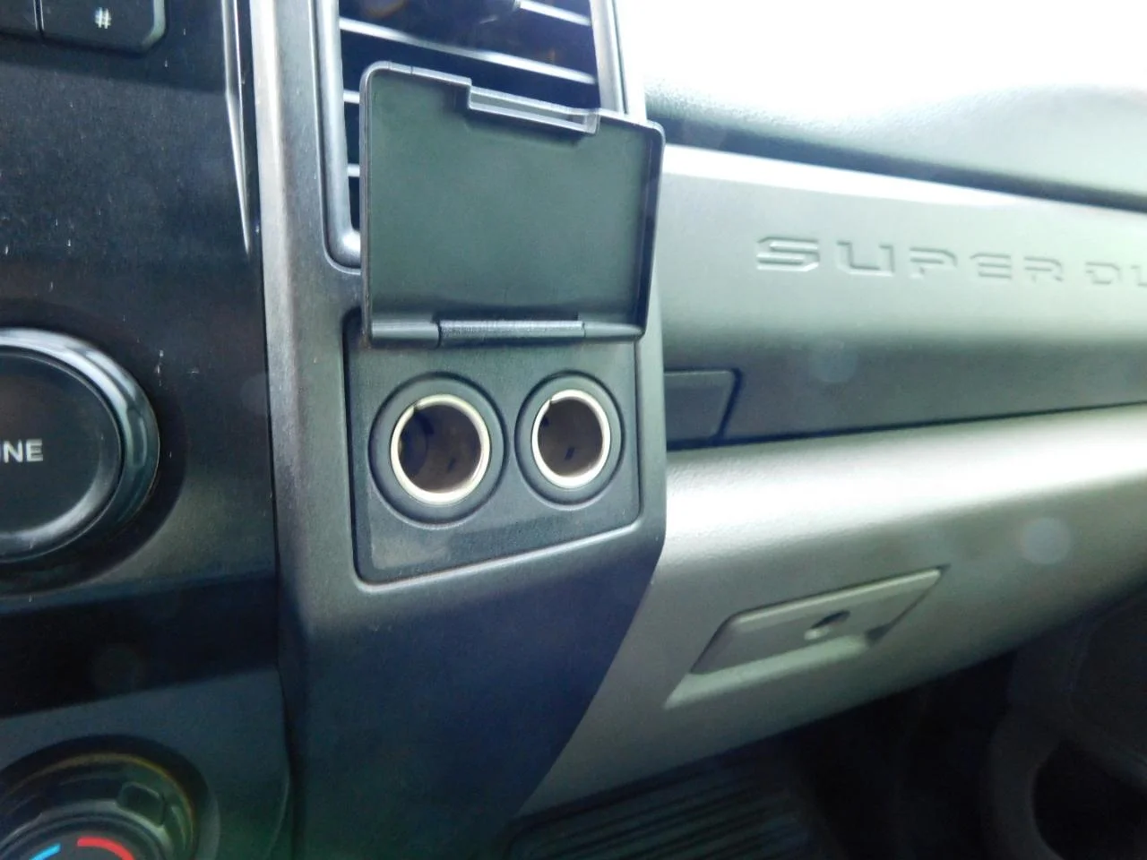 Used 2020 White Ford XL 4WD Crew Cab 6.75 ft Box image 40