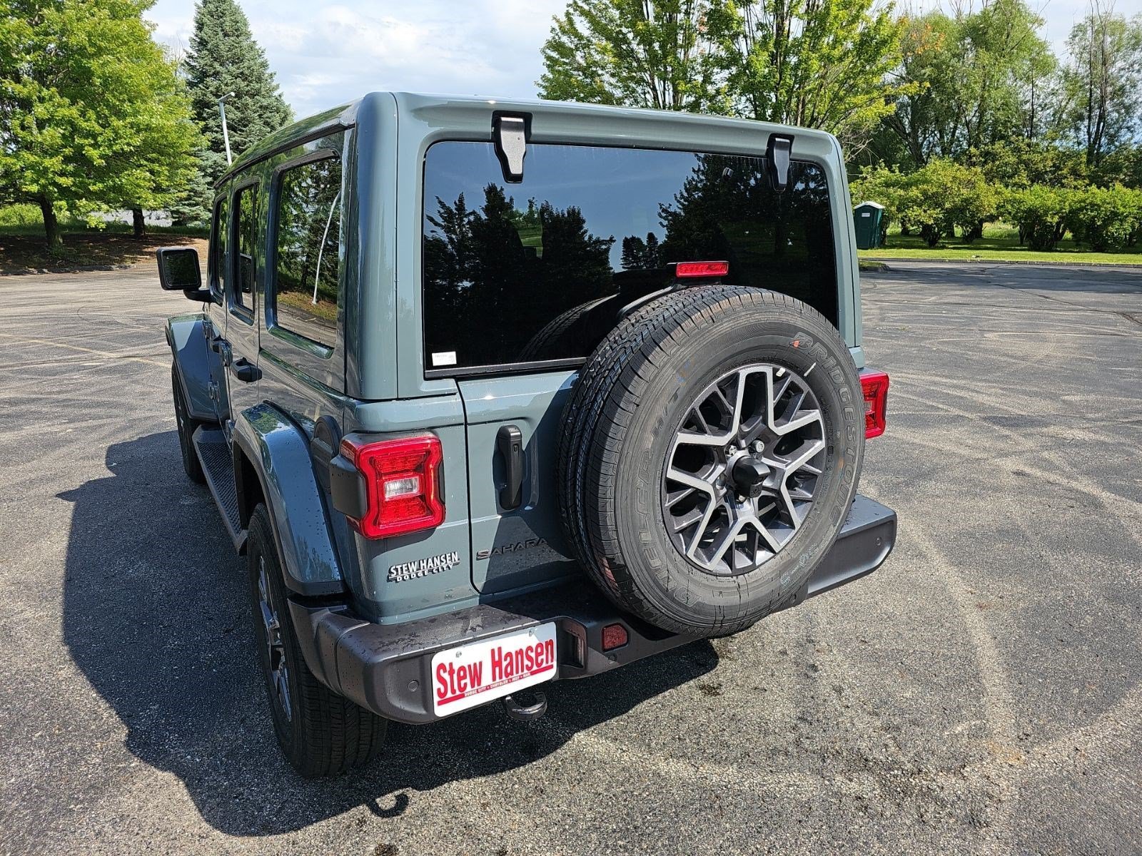 New 2026 Anvil Clearcoat Jeep Sahara image 3