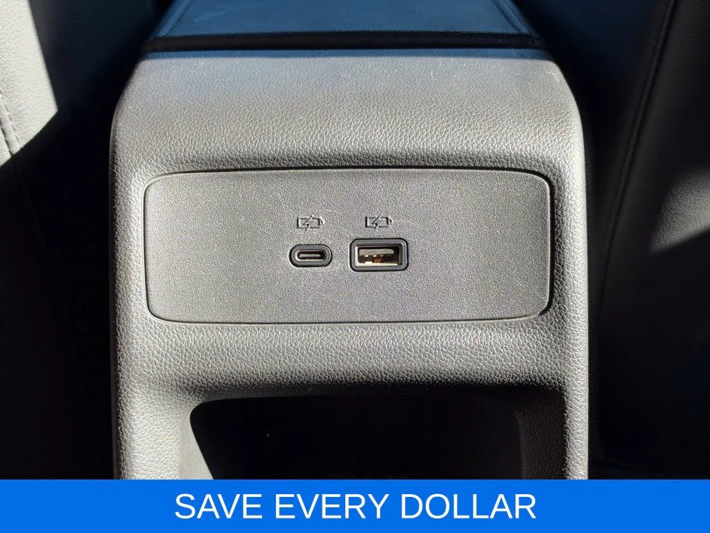 Used 2024 White Buick Sport Touring image 22