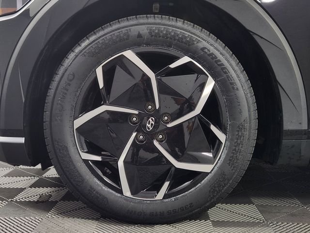 Certified Used 2024 Black Hyundai SEL image 19