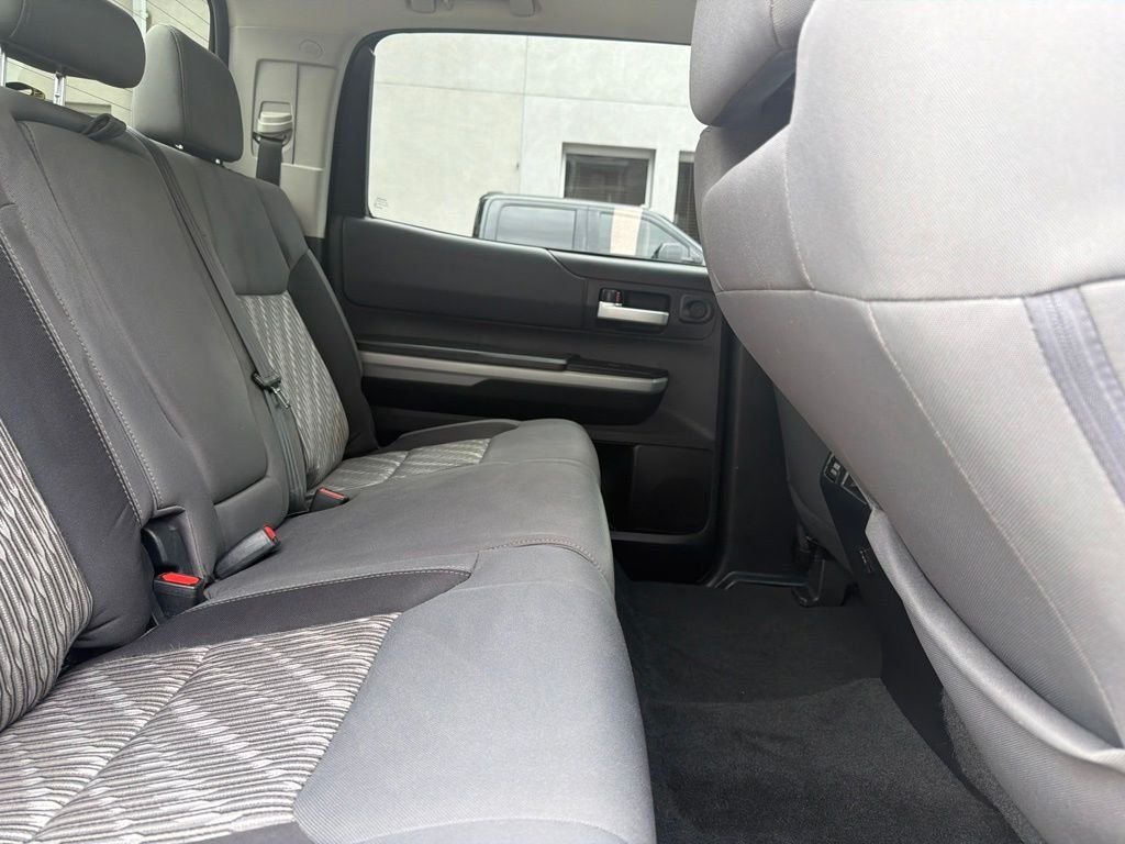 Used 2021 White Toyota SR5 image 27
