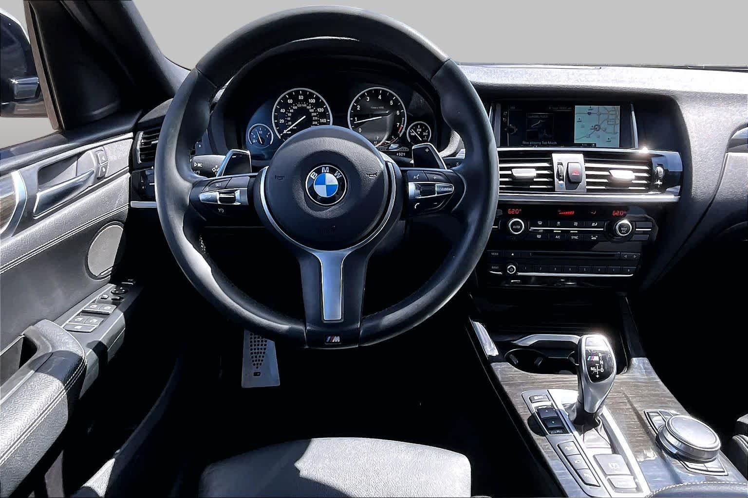 Pre-Owned 2017 BMW X4 M40i M40i