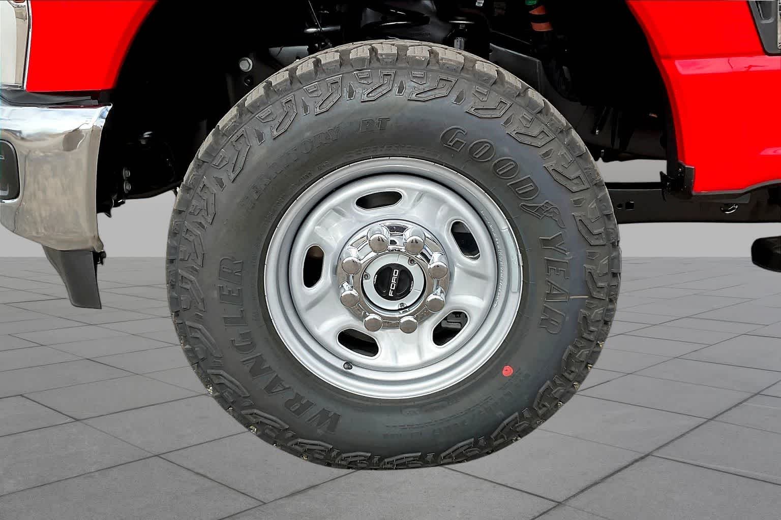 2026 Ford F-250 Super Duty XL - Photo 11