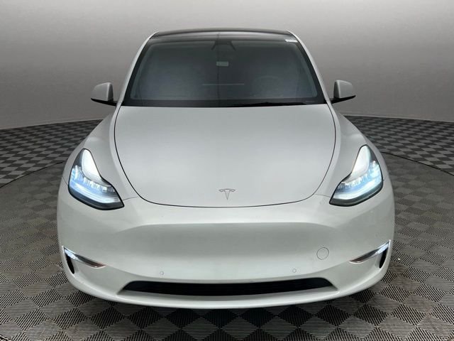 Used 2021 Tesla Model Y Long Range with VIN 5YJYGDEE0MF122679 for sale in Des Plaines, IL