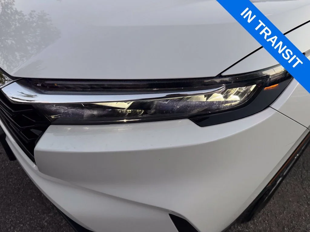 Certified Used 2024 Platinum White Pearl Honda EX image 6