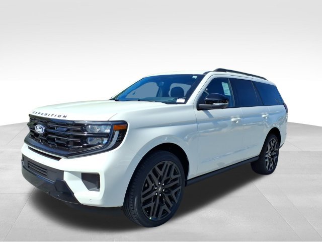 New 2027 Star White Metallic Tri-Coat Ford Platinum image 2