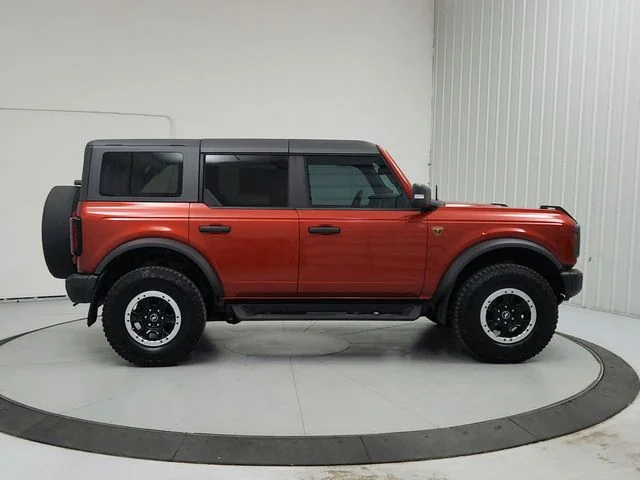 Used 2023 Red Ford Badlands image 8