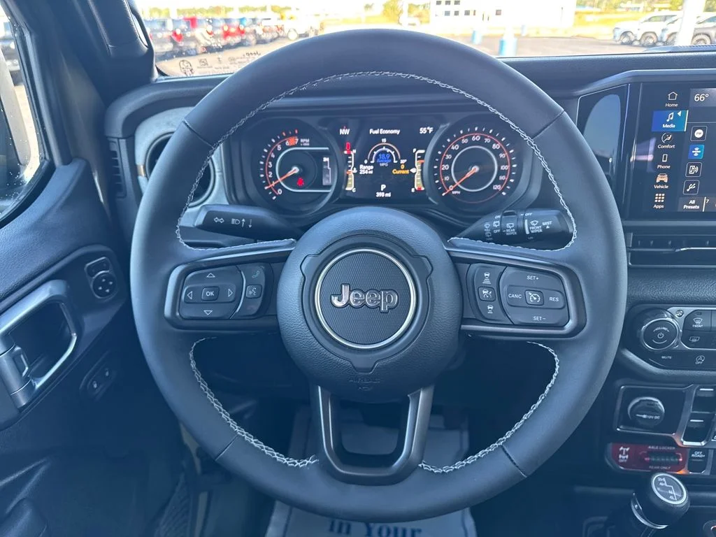 2025 Jeep Wrangler 4-Door Willys - Photo 14