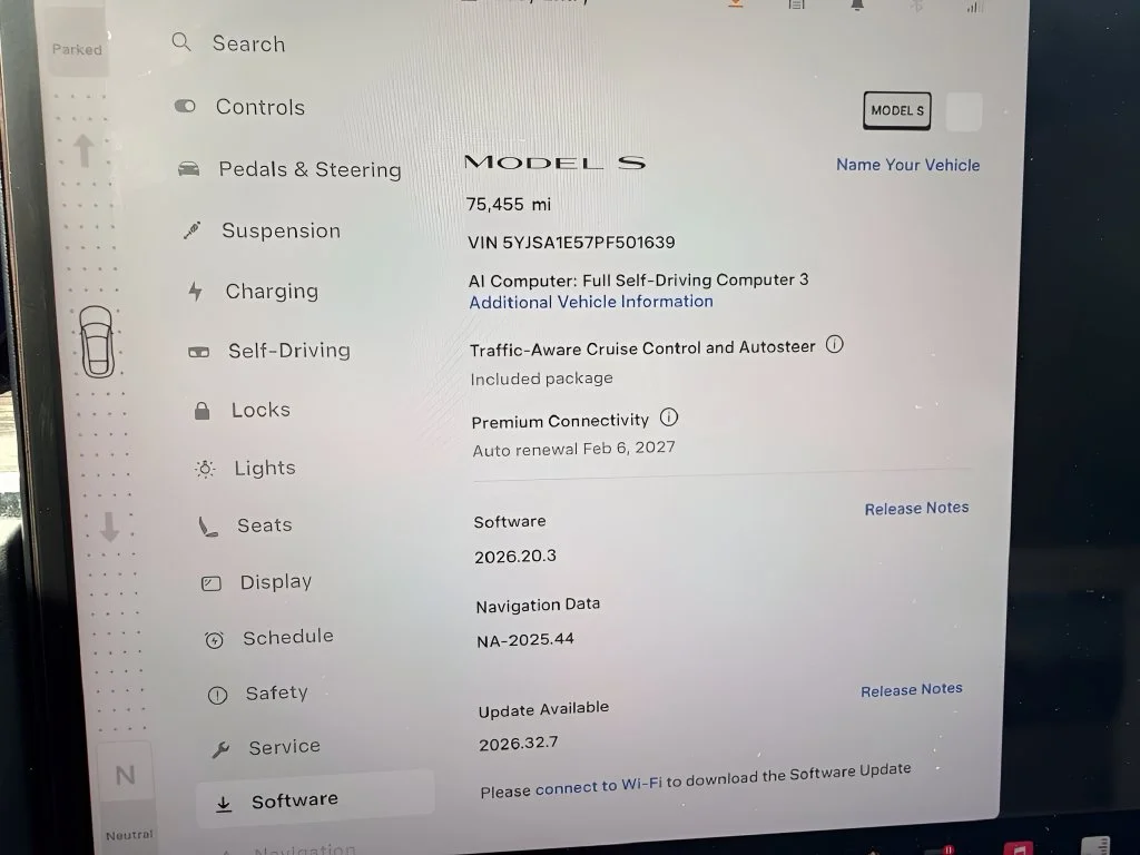 Used 2023 White Tesla Base image 19