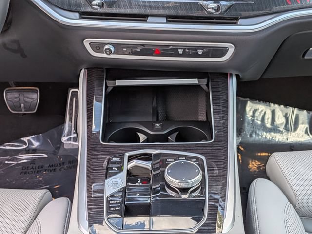 Used 2026 Carbon Black Metallic BMW xDrive40i image 21