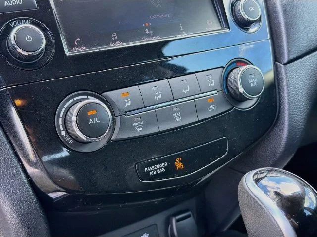 Used 2019 Black Nissan S image 15