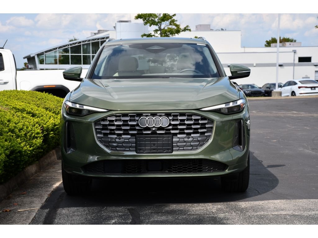 Used 2025 District Green Metallic Audi Premium Plus image 9