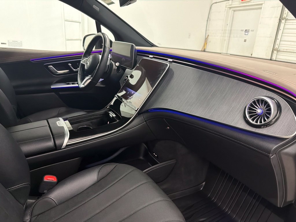 New 2024 Obsidian Black Metallic Mercedes-Benz EQE 350+ image 31