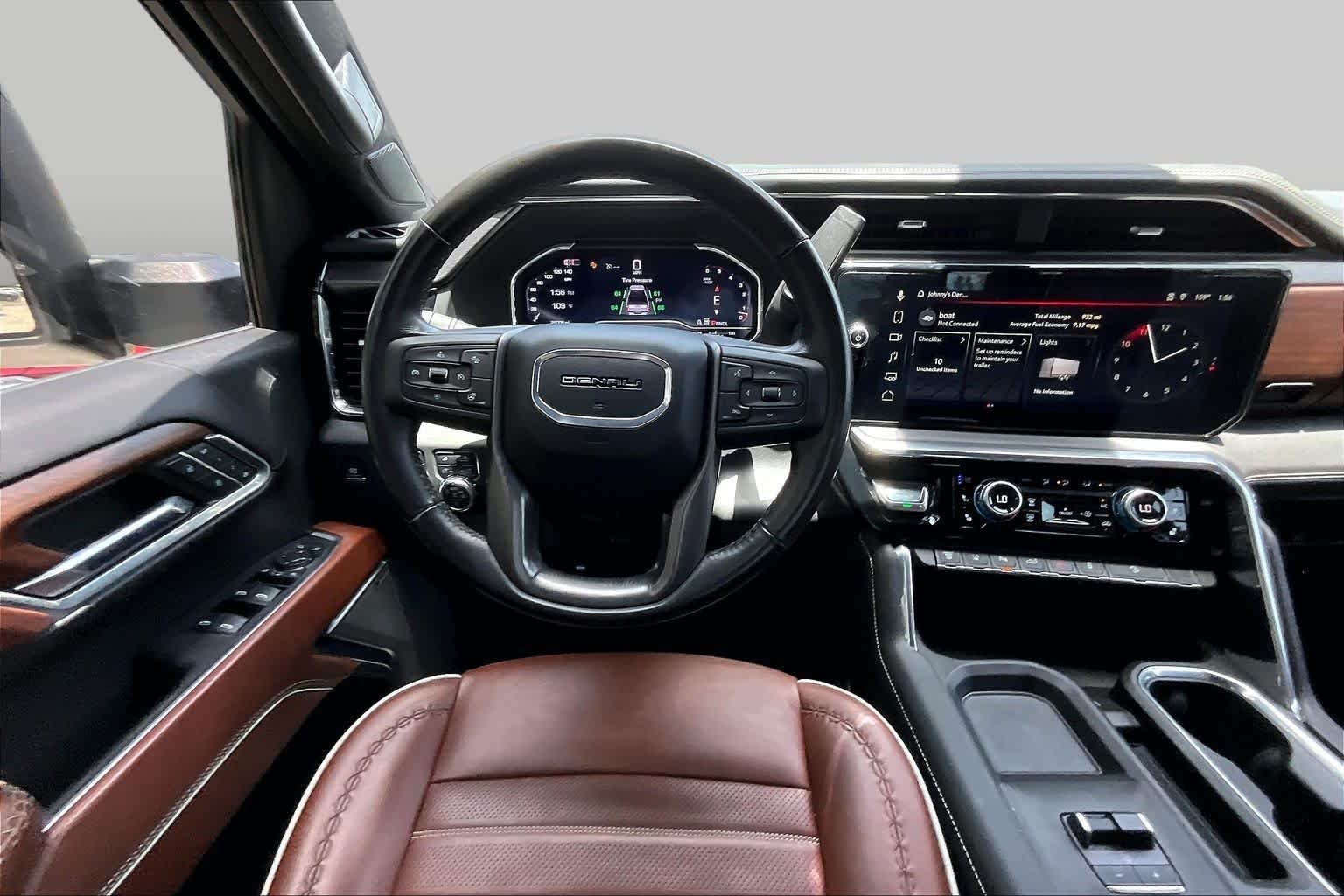 Used 2024 Onyx Black GMC Denali Ultimate image 6