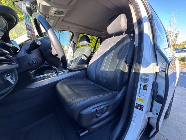 Used 2018 White BMW xDrive35i image 8