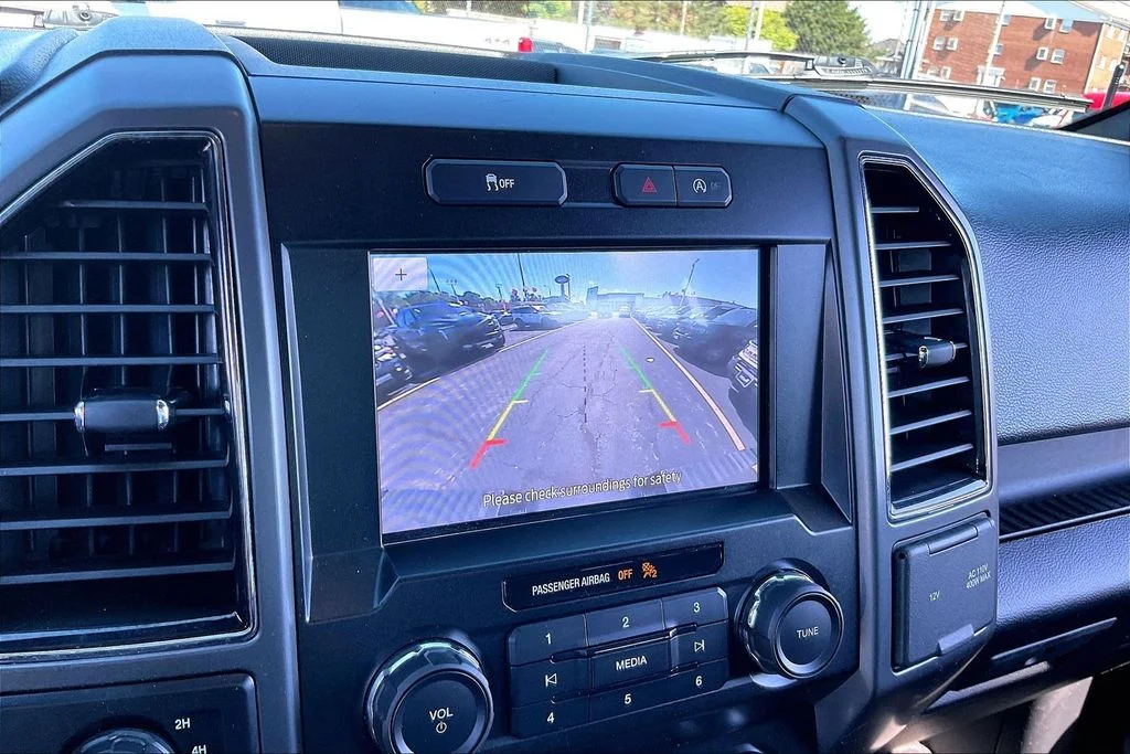 Certified Used 2020 Magnetic Ford XLT image 20