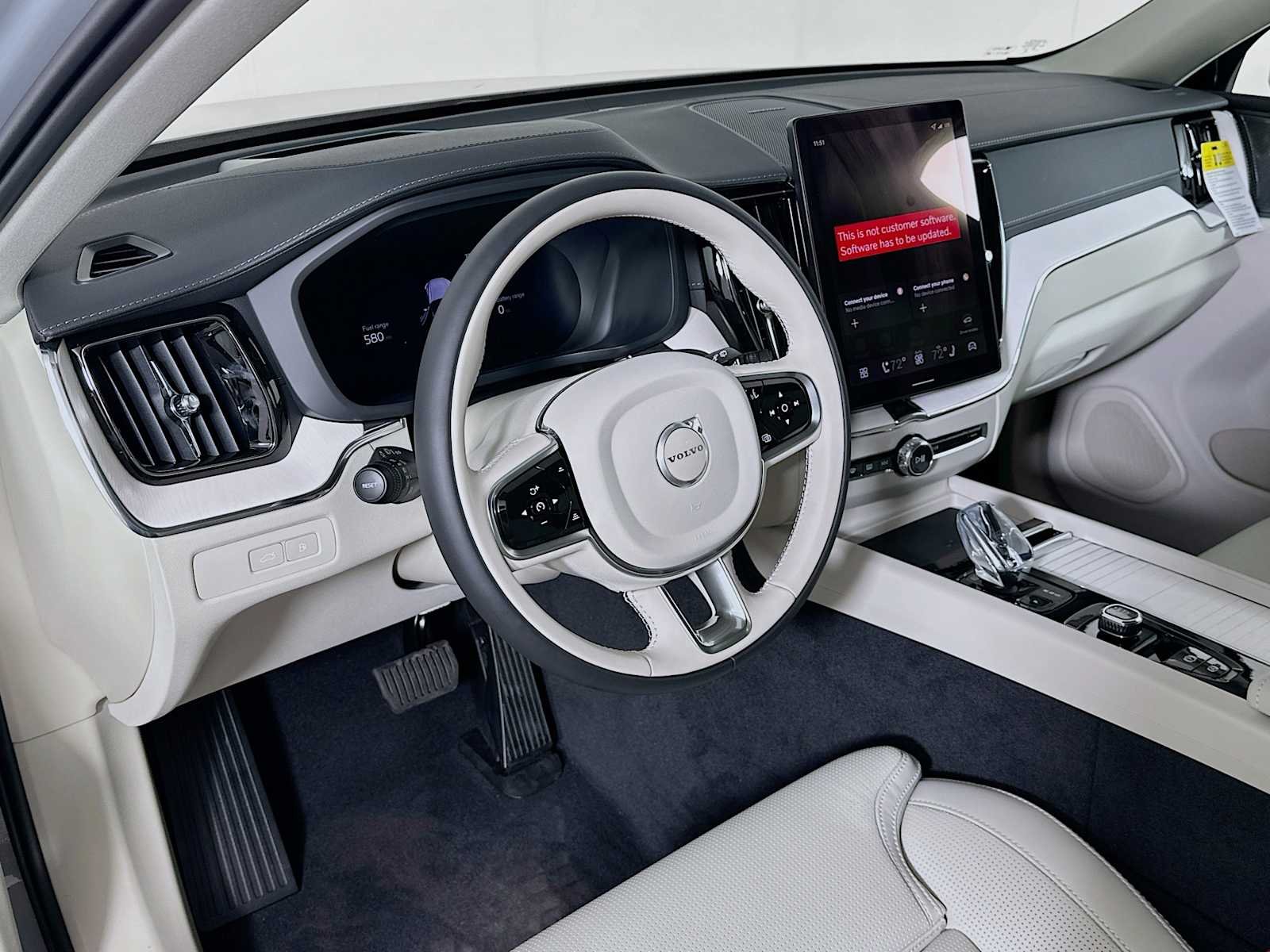 New 2026 Vapour Grey Volvo Ultra image 9