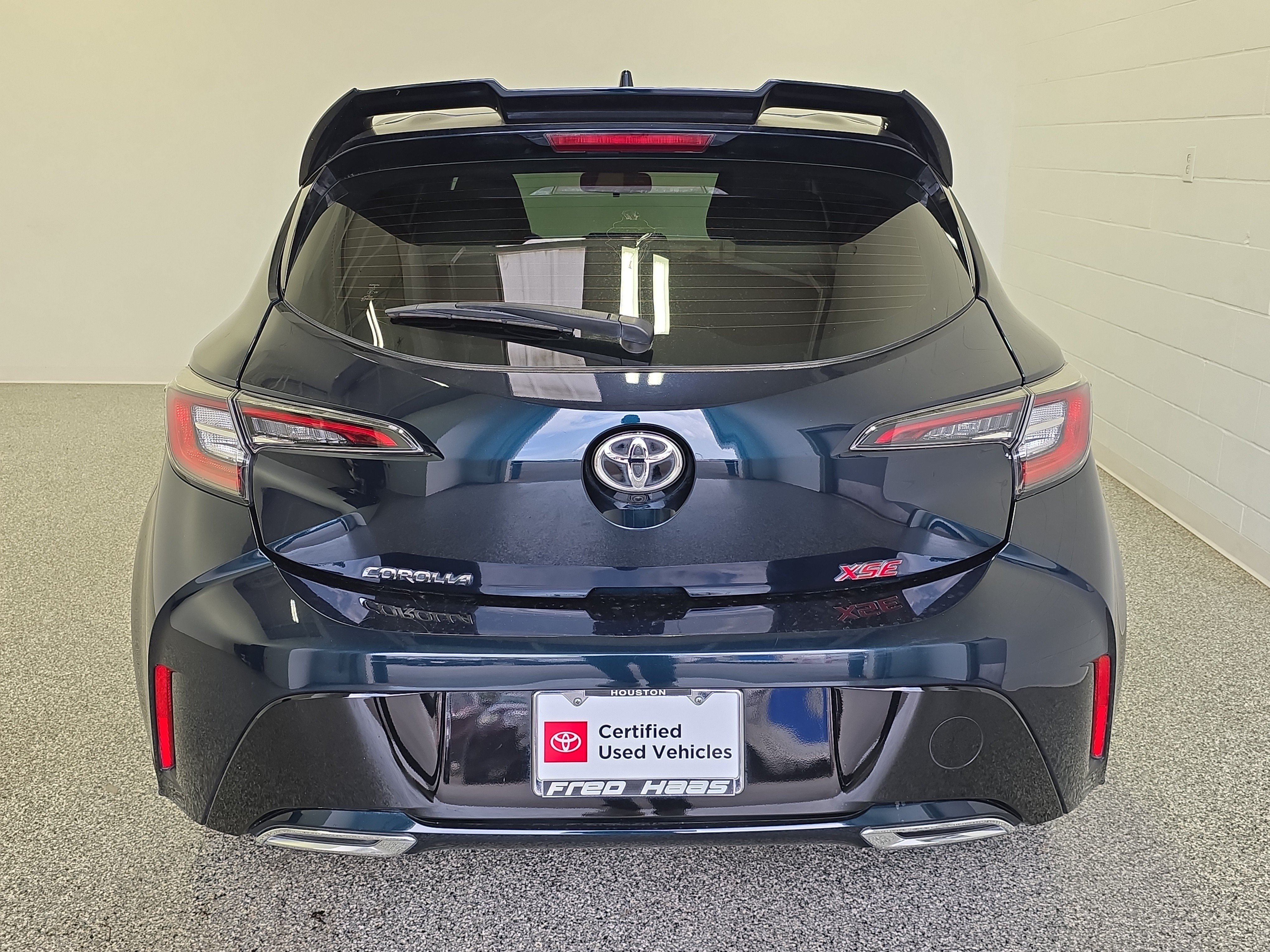 Certified Used 2021 Galactic Aqua Mica Toyota XSE image 6