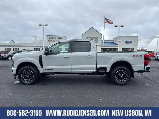 2026 Ford F-350 Super Duty Platinum - Photo 32