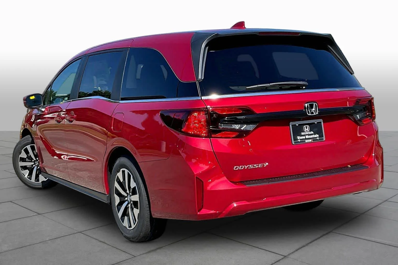 New 2027 Radiant Red Metallic II Honda EX-L image 12
