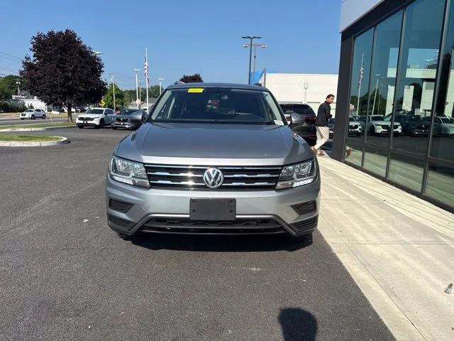 Used 2021 Silver Volkswagen 2.0T SE image 7