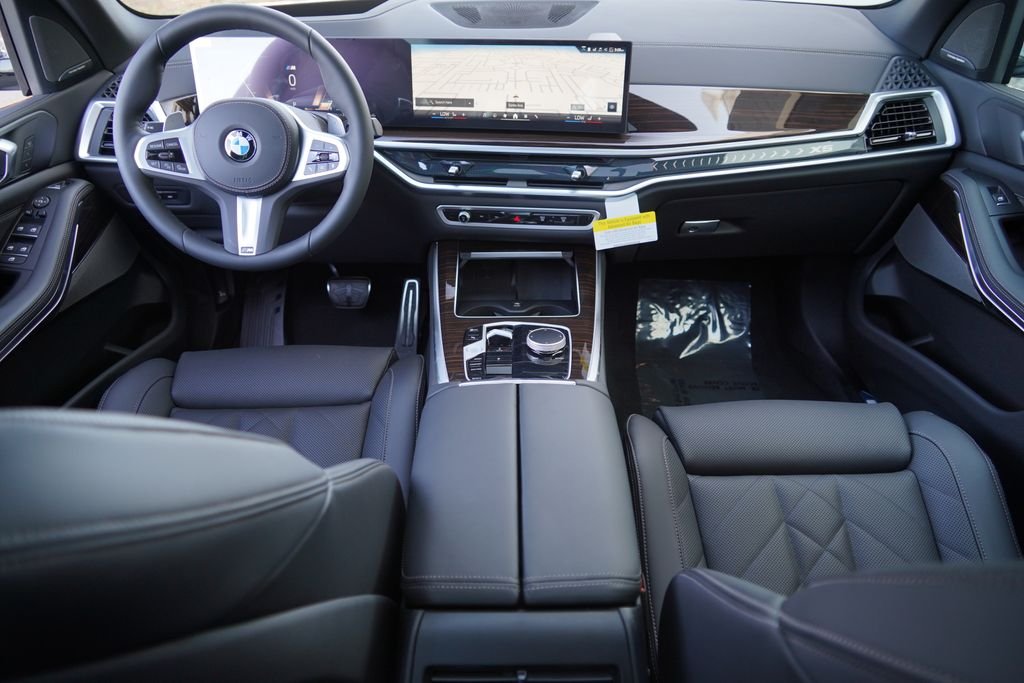New 2026 Alpine White BMW sDrive40i image 15