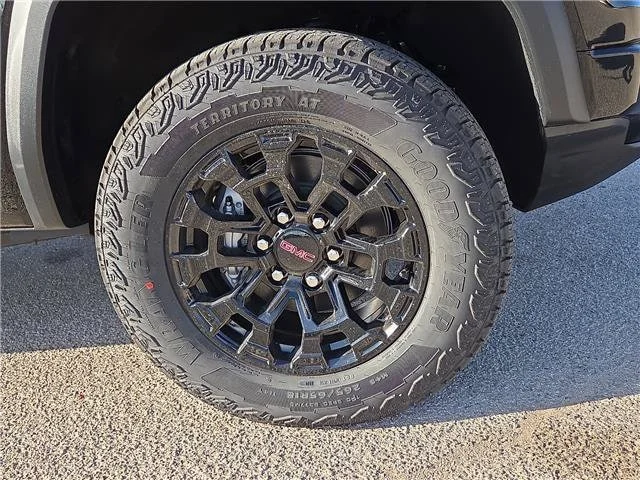 New 2026 Onyx Black GMC Elevation image 7