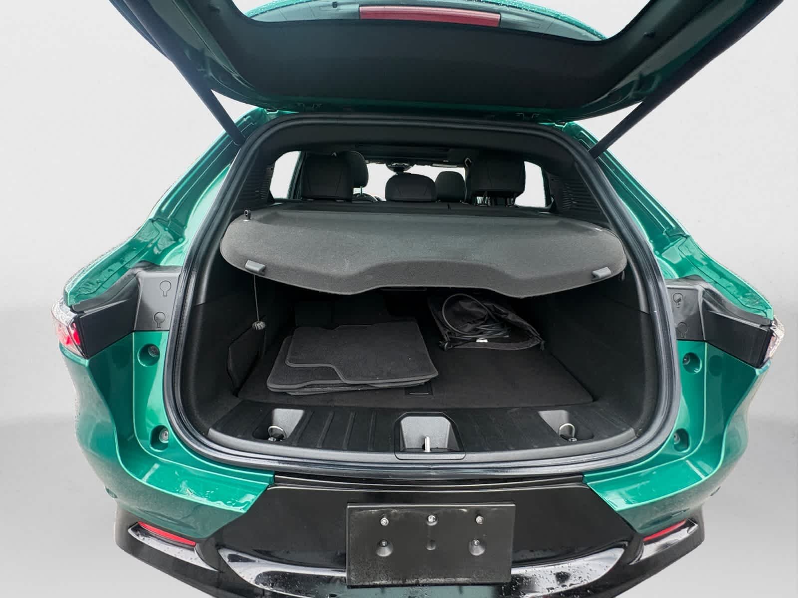Used 2024 Verde Fangio Tri-Coat Alfa Romeo Ti image 22