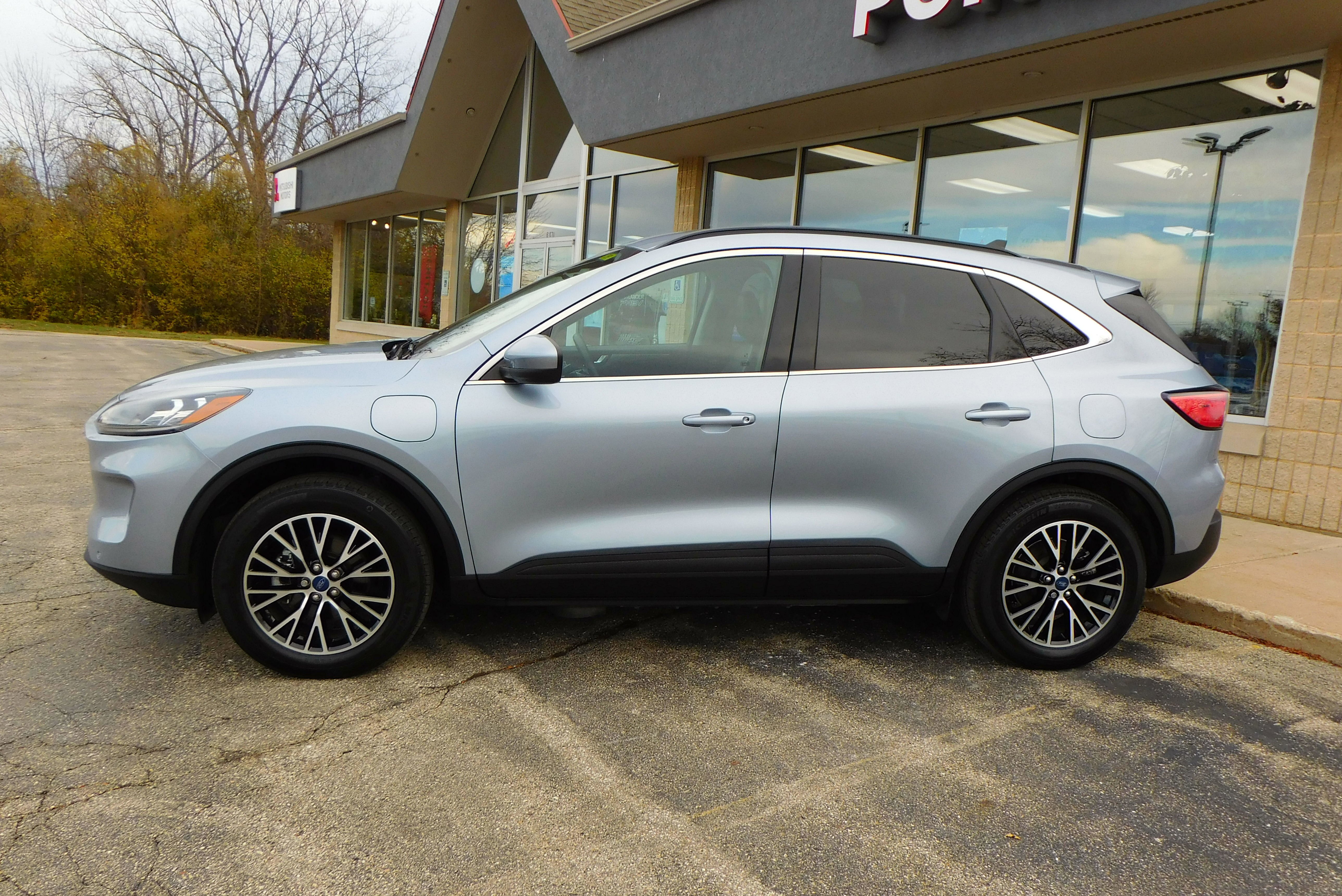 Used 2022 Ford Escape Titanium with VIN 1FMCU0LZ1NUB06495 for sale in Racine, WI