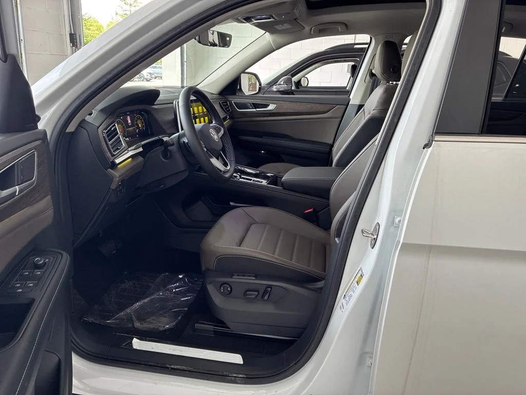 2026 Volkswagen Atlas SEL - Photo 9