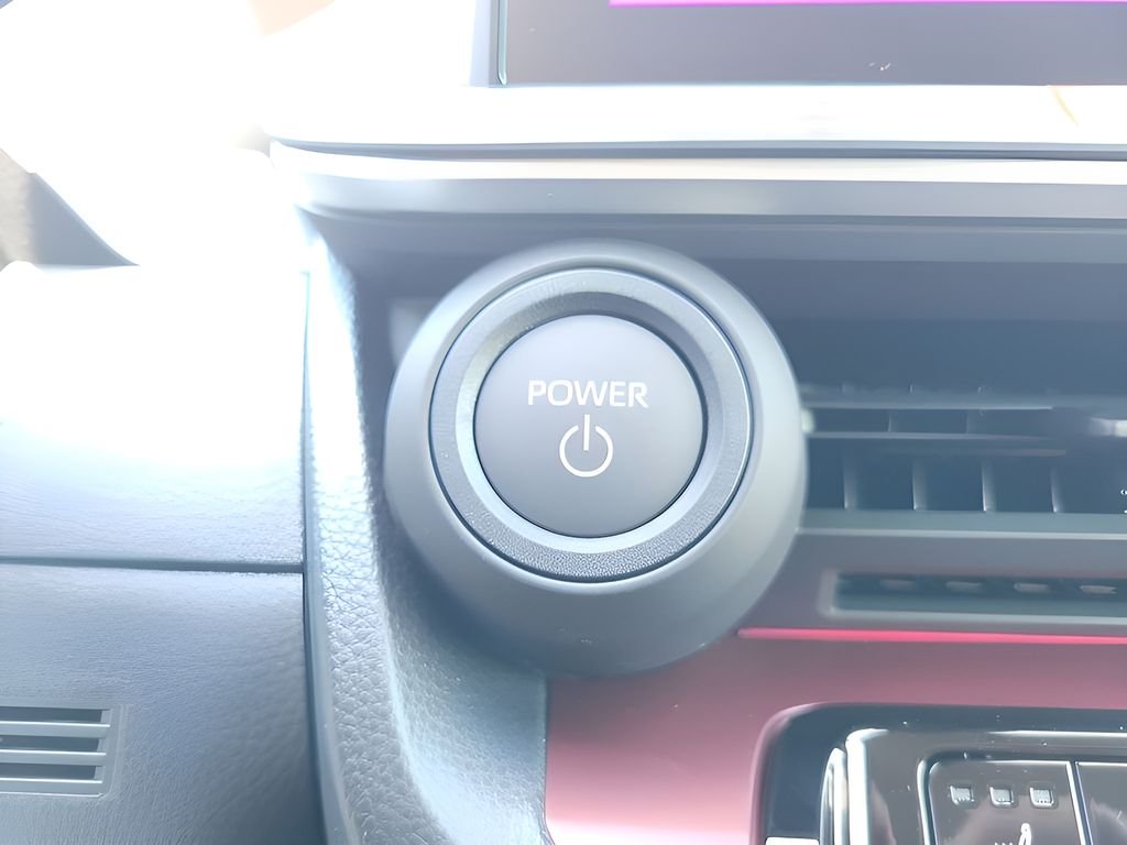 2026 Toyota Prius Plug-in Hybrid XSE - Photo 19