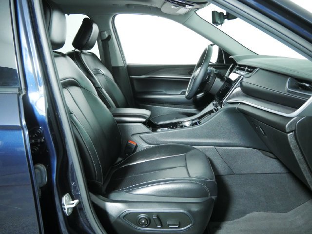Used 2023 Black Jeep Limited image 13