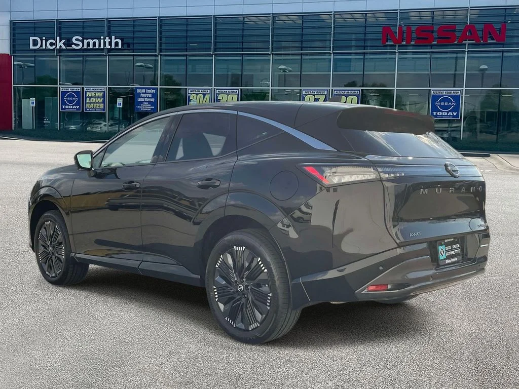 New 2026 Black Nissan Platinum image 4