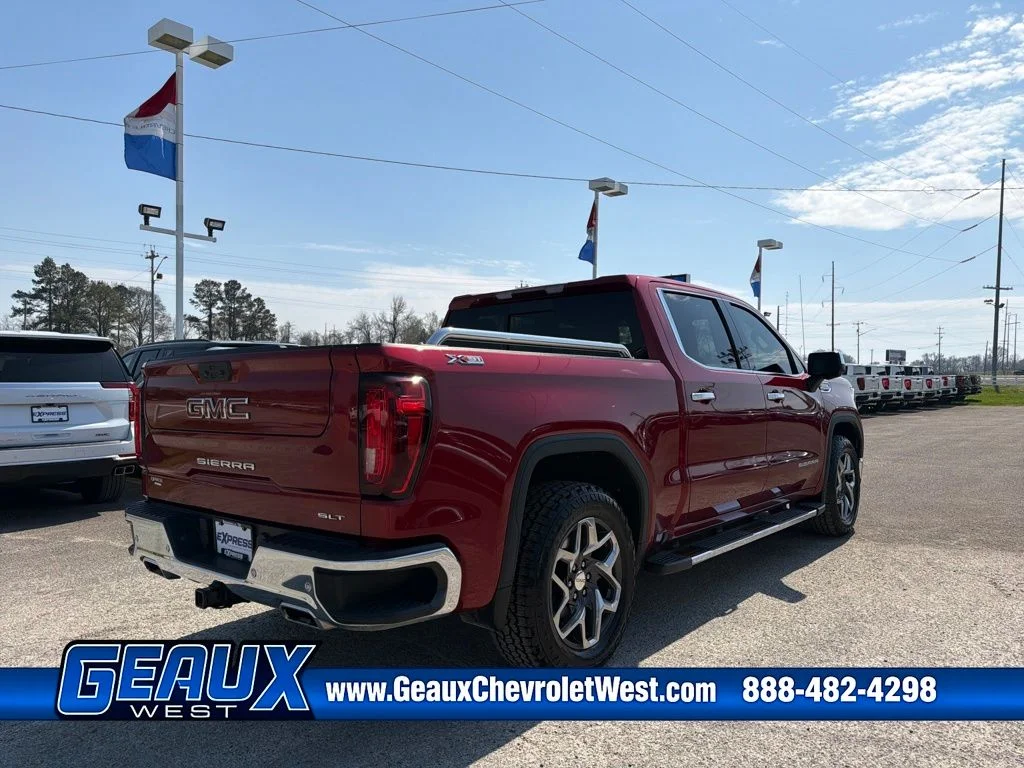 Used 2023 Red GMC SLT image 3