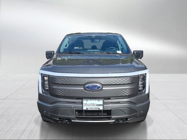 2023 Ford F-150 Lightning XLT - Photo 8