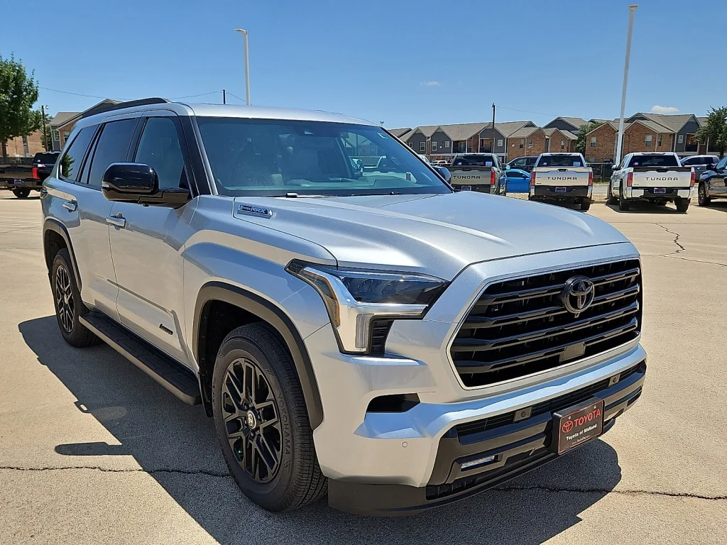 New 2026 Celestial Silve Toyota Limited image 4