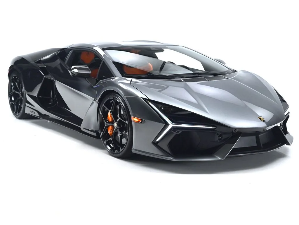 Certified Used 2026 Black Lamborghini  image 3