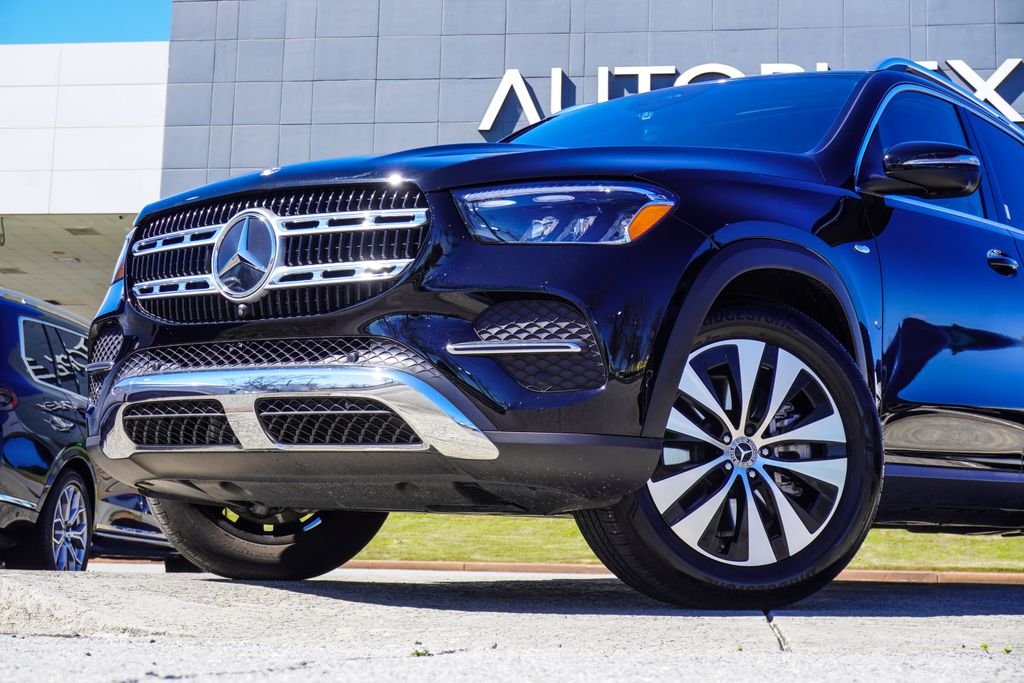 Used 2025 Black Mercedes-Benz GLE 450e image 2