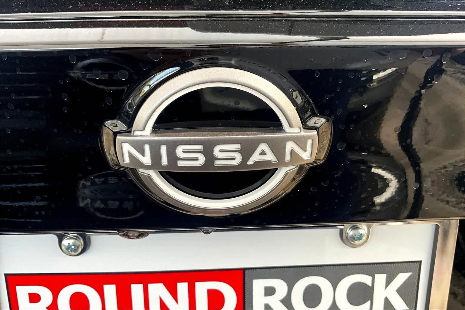 New 2026 Super Black Nissan SR image 8