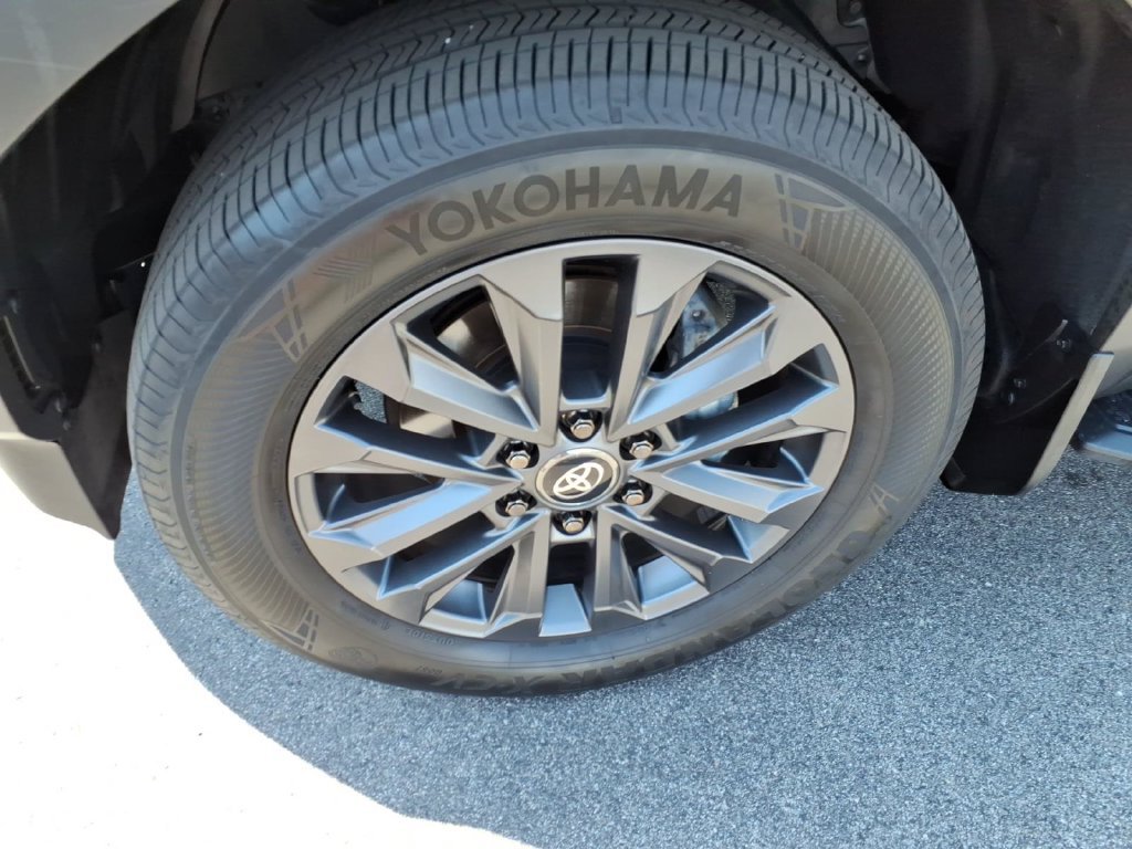 Used 2025 Black Toyota Base image 12