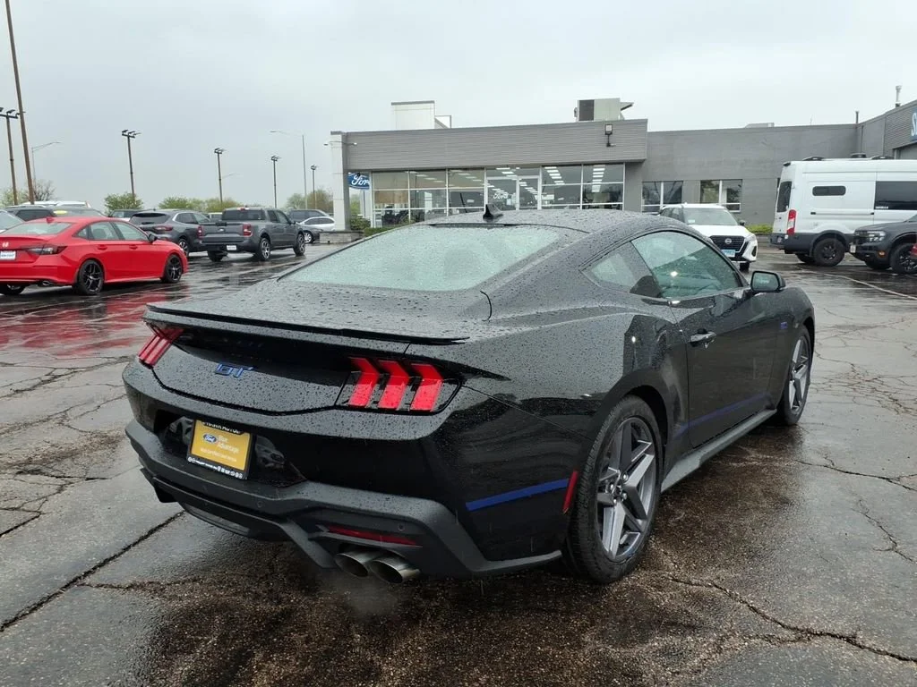 Certified Used 2025 Shadow Black Ford GT Premium image 7