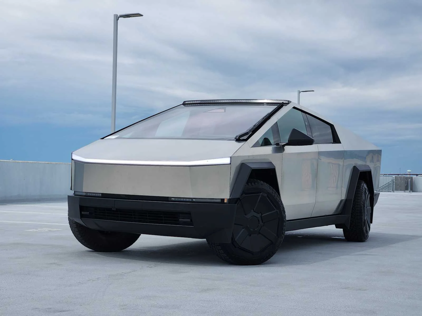 2024 Tesla Cybertruck Cyberbeast's photo