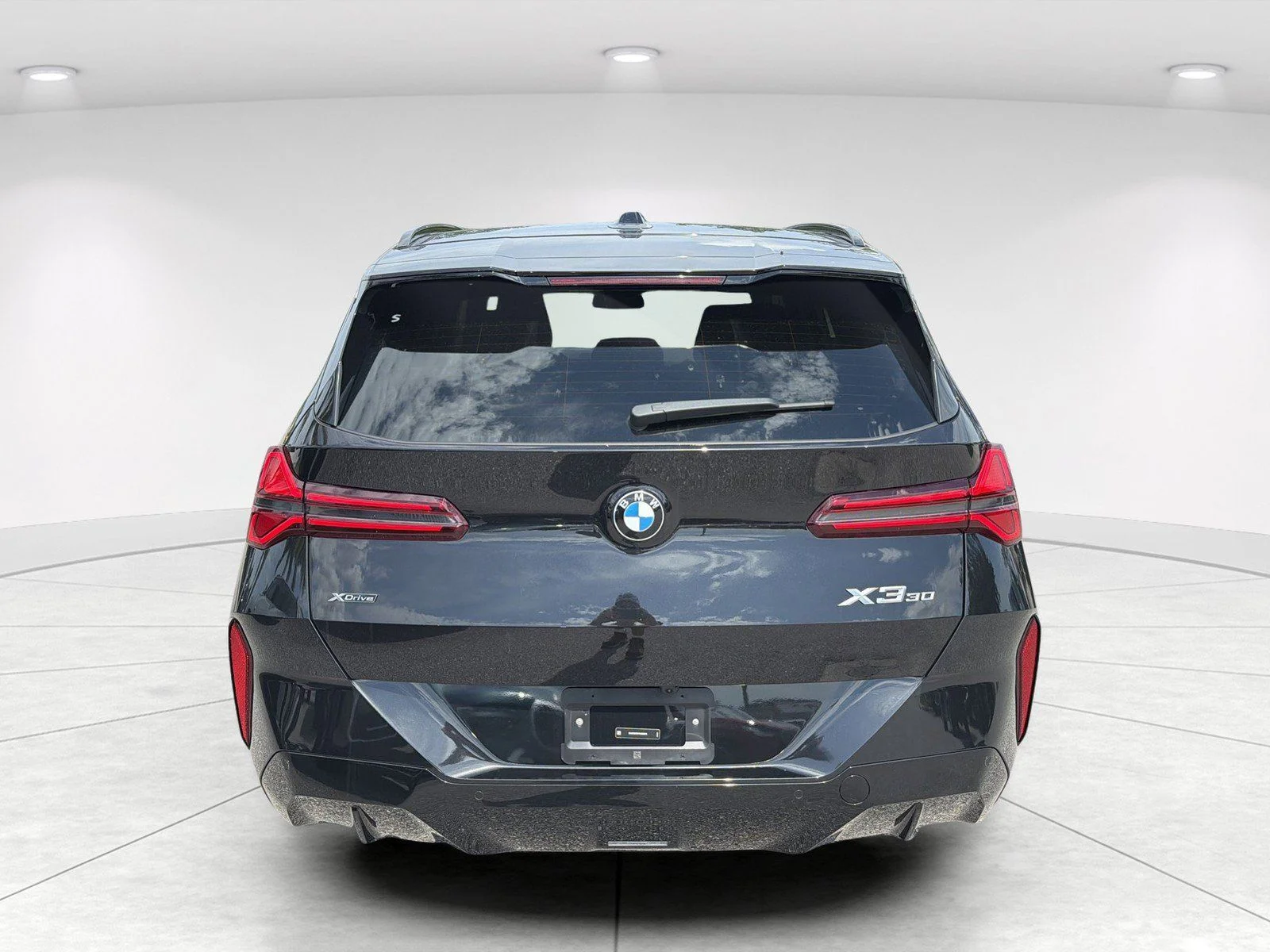 New 2026 Black Sapphire Metallic BMW 30 xDrive image 5