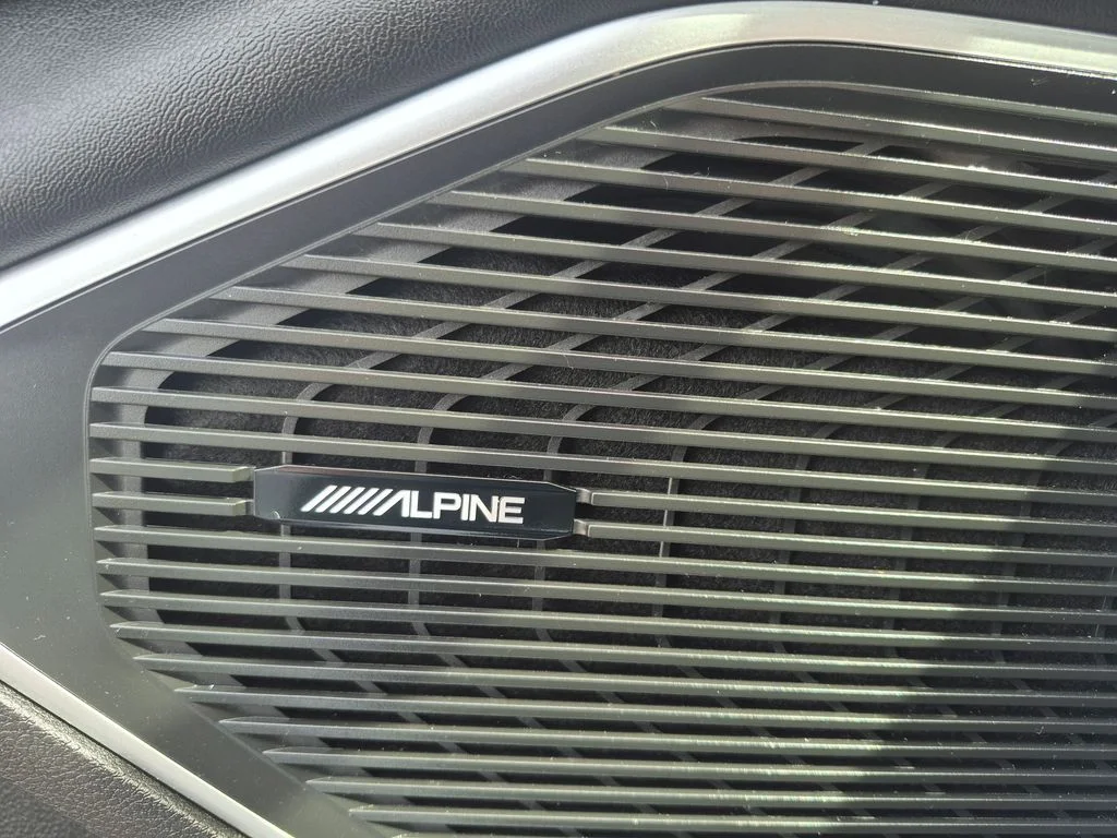 Used 2024 White Jeep Series II image 15