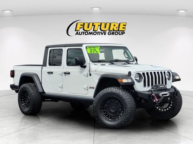 Used 2021 White Jeep Rubicon image 1